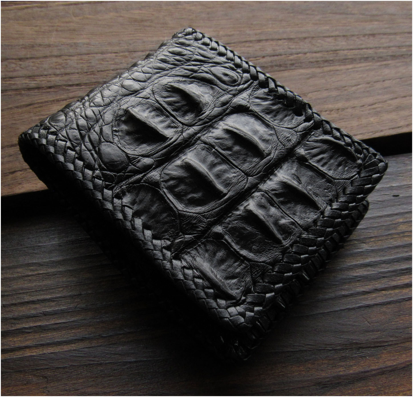 クロコダイル 二つ折り財布 ブラック ワニ革 本革 ショートウォレット Genuine Crocodile Skin Leather Bifold  Biker Wallet Black　WILD HEARTS Leather&Silver(ID lw4139)